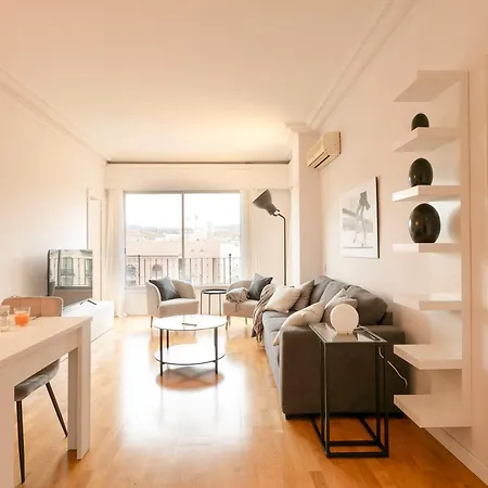 Long Term Gran Via Apartment Barcelona