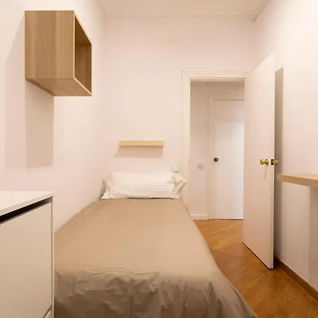 Appartamento Long Term Gran Via