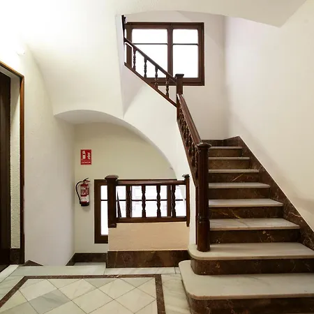 Long Term Gran Via Appartamento